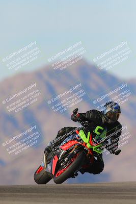 media/Dec-15-2023-Apex Assassins (Fri) [[91f19fb1c7]]/Trackday 2/Session 5 (Turn 9)/